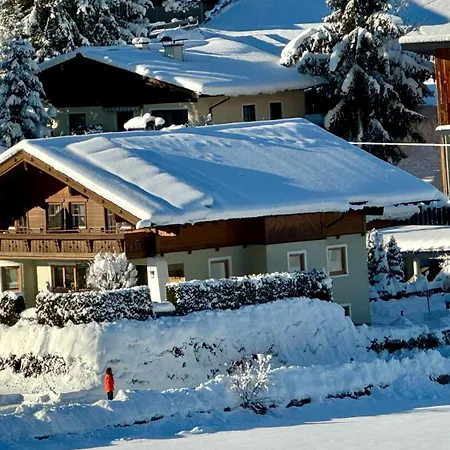 Appartements Living Saalbach Apartment